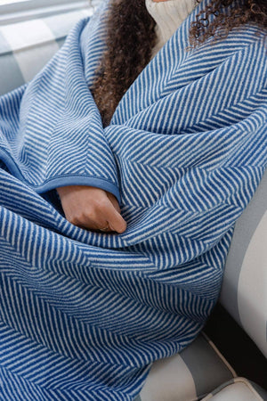 Harborview Herringbone Cornflower Blanket: Original